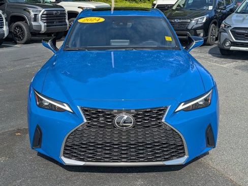 Used 2024 Lexus IS 300 w/ Comfort Package RWD image 2