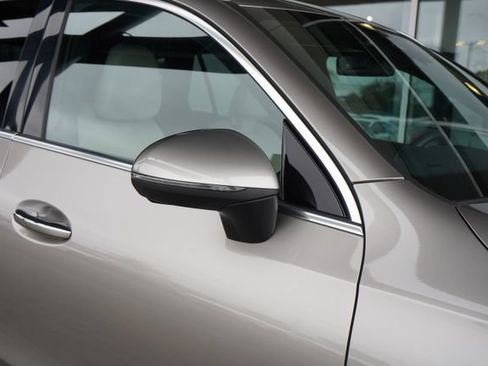 Certified 2024 Mercedes-Benz GLC 300 image 11