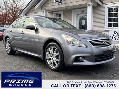 Used 2011 INFINITI G37 x Sedan w/ Premium Pkg image 1