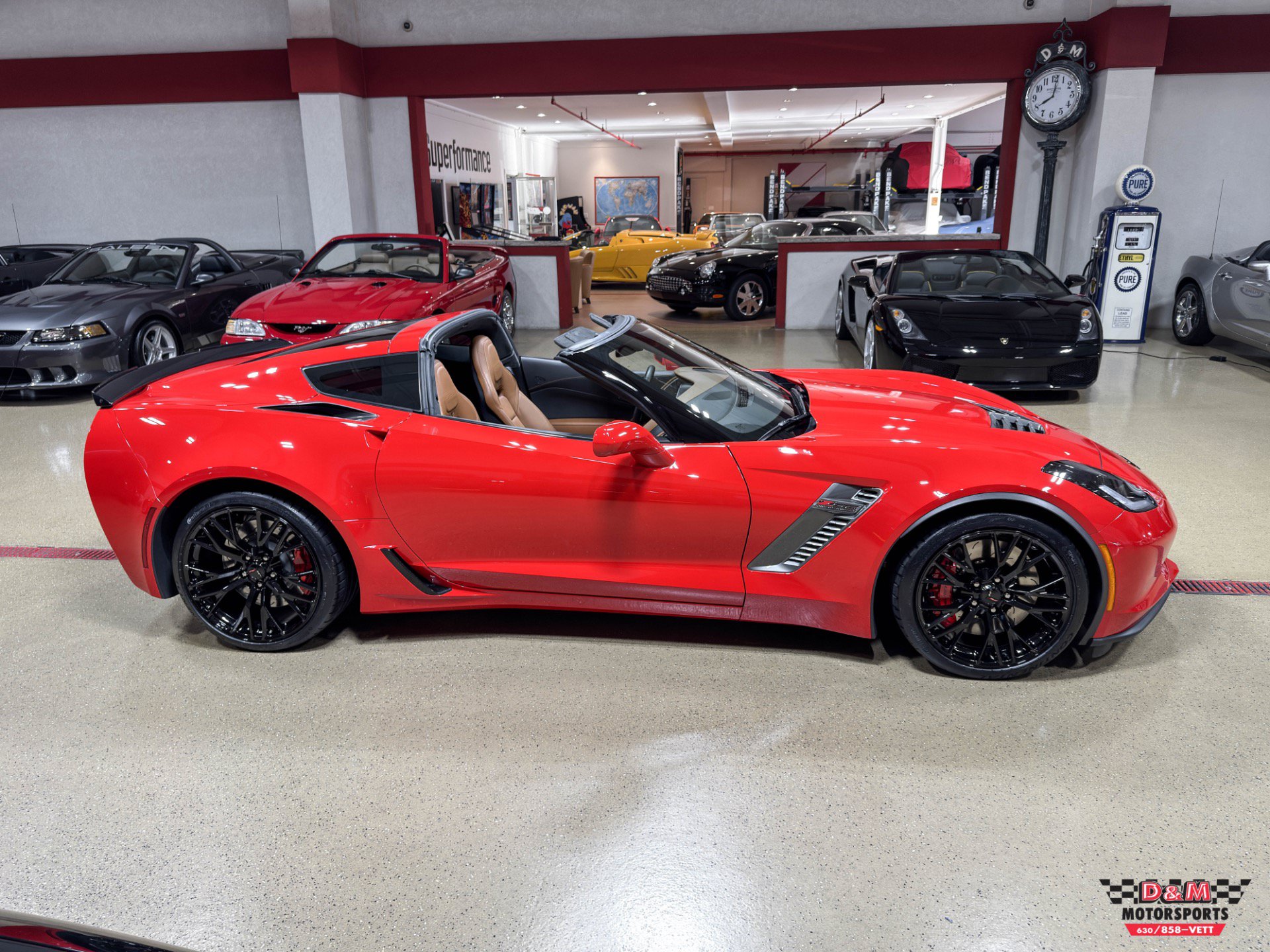 Used 2016 Chevrolet Corvette Z06 w/ 3LZ Preferred Equipment Group RWD image 6