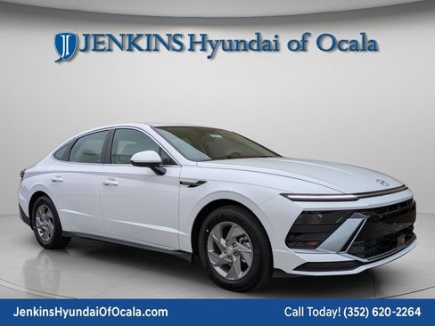 New 2026 Hyundai Sonata SE image 1