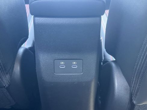New 2026 Nissan Kicks SR w/ SR Premium Package FWD image 19