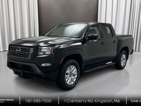 Used 2022 Nissan Frontier SV image 1