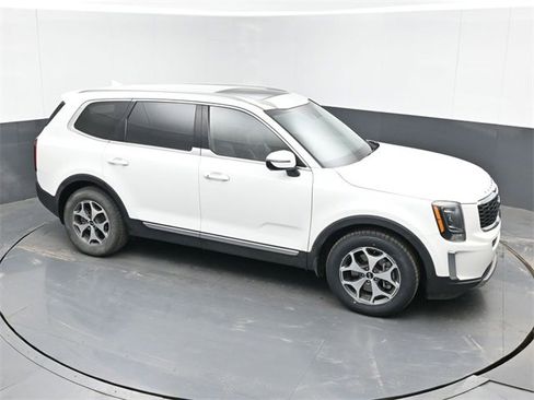 Used 2020 Kia Telluride EX image 1