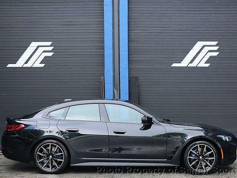 Used 2026 BMW M440i RWD image 1
