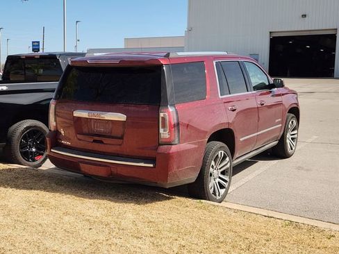 Used 2019 GMC Yukon Denali w/ Denali Ultimate Package image 3