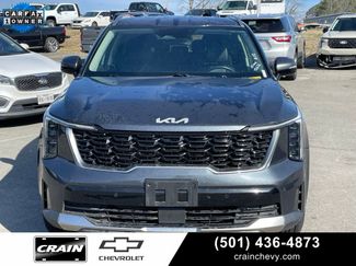 Used 2024 Kia Sorento S video 2