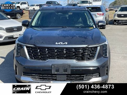 Used 2024 Kia Sorento S image 2