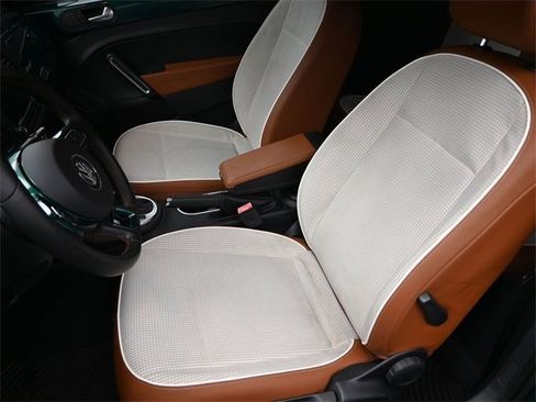 Used 2017 Volkswagen Beetle 1.8T Classic image 33