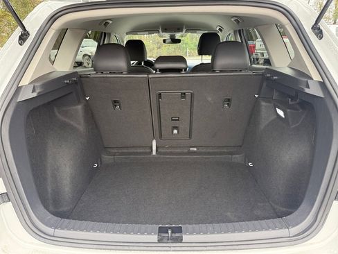 Used 2024 Volkswagen Taos SE image 30