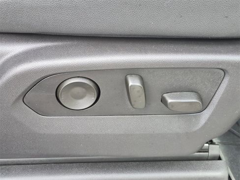 Used 2024 Chevrolet Silverado 1500 ZR2 w/ Technology Package image 15