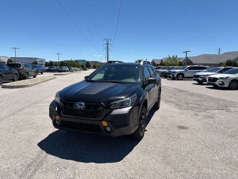 Used 2024 Subaru Outback Wilderness AWD/4WD image 3