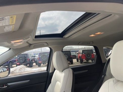 Used 2025 MAZDA CX-5 AWD 2.5 S w/ Preferred Package image 14