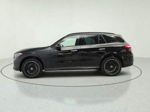 Certified 2023 Mercedes-Benz GLC 300 image 8