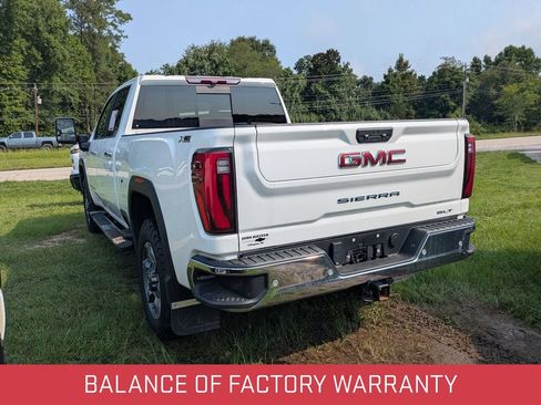 Certified 2025 GMC Sierra 2500 SLT w/ SLT Premium Package AWD/4WD image 4