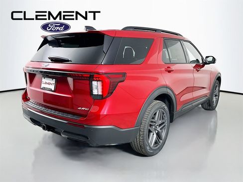 New 2026 Ford Explorer ST-Line w/ ST-Line Street Pack AWD/4WD image 6