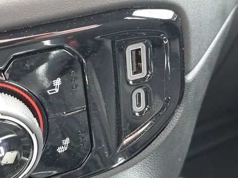 Used 2022 Chevrolet Silverado 1500 RST w/ Redline Edition image 14