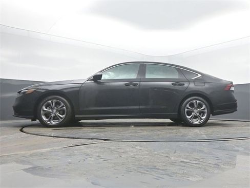 Used 2024 Honda Accord EX image 47