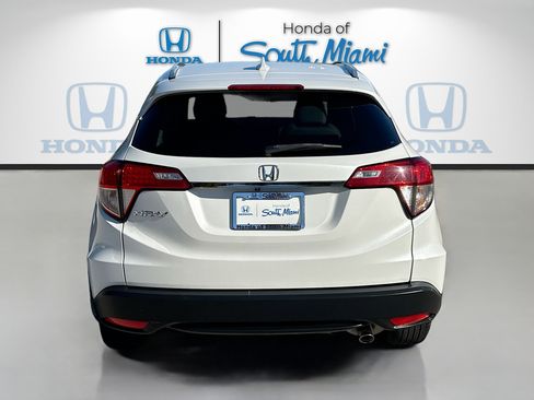 Certified 2021 Honda HR-V EX-L image 6