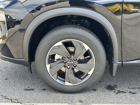 New 2026 Nissan Rogue SV image 12