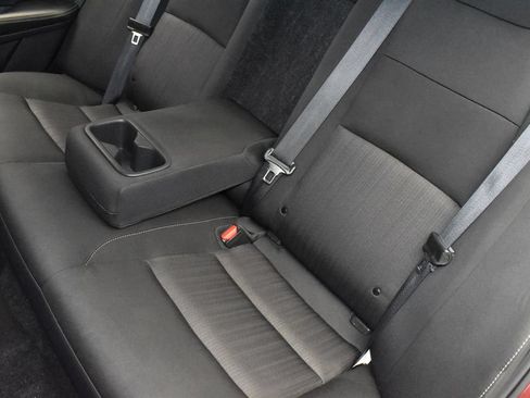 Used 2024 Nissan Altima 2.5 SV FWD image 34