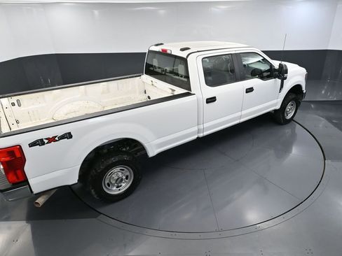 Used 2022 Ford F250 XL w/ Power Equipment Group image 56