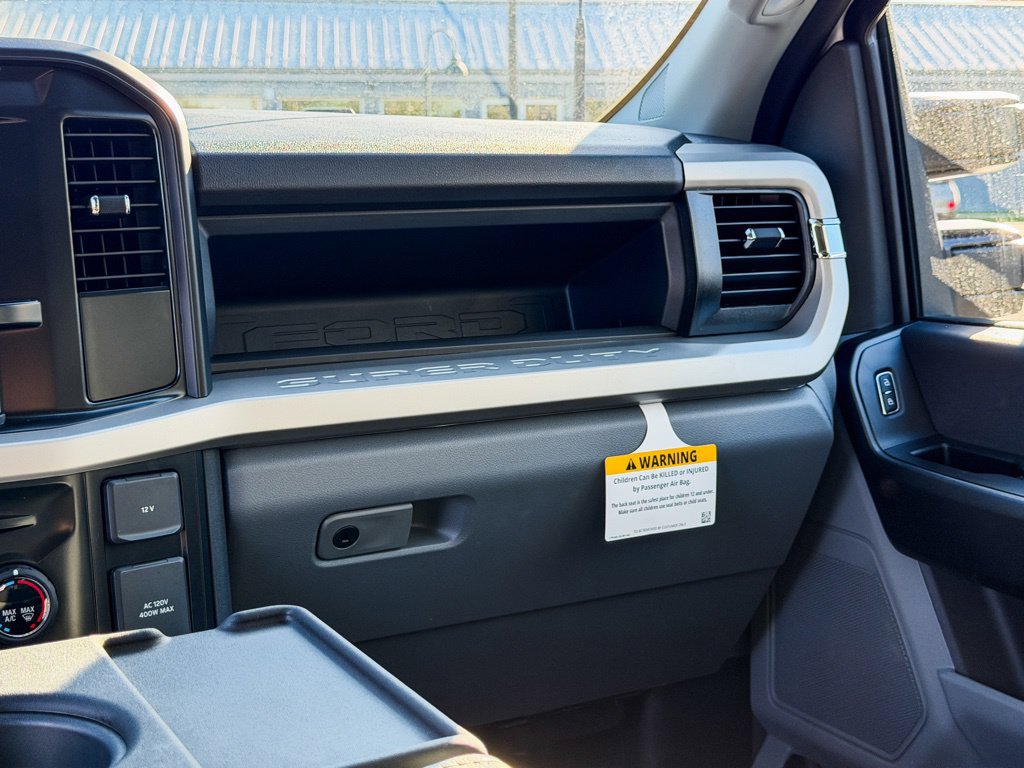 New 2027 Ford F550 4x4 Supercab Super Duty image 13