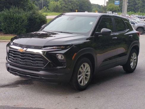New 2026 Chevrolet TrailBlazer LS w/ LS Convenience Package FWD image 8