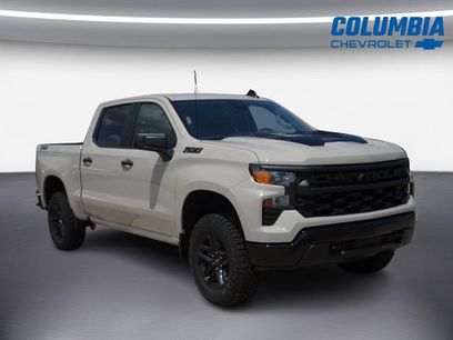 New 2026 Chevrolet Silverado 1500 Custom Trail Boss w/ Dark Appearance Package