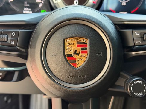 Used 2024 Porsche 911 Carrera S RWD image 37