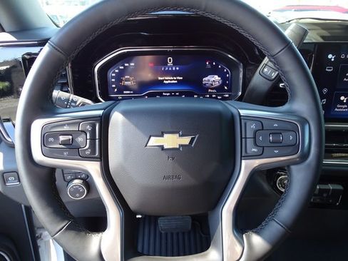 Certified 2024 Chevrolet Silverado 1500 LT w/ Z71 Off-Road Package image 15