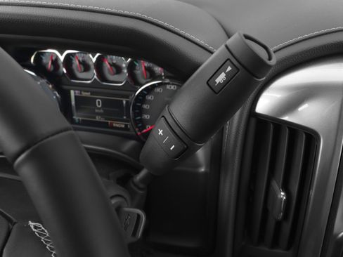 Used 2016 Chevrolet Silverado 2500 LTZ w/ Duramax Plus Package image 8