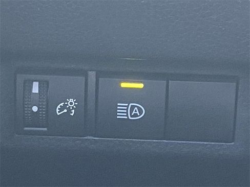 Used 2024 Toyota RAV4 LE image 30