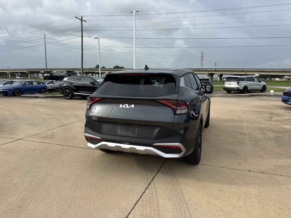 Certified 2024 Kia Sportage LX FWD image 21