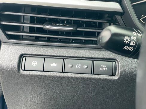 Certified 2024 Nissan Altima 2.0 SR image 14