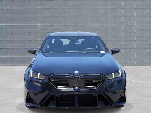 Used 2025 BMW M5 w/ Carbon Package AWD/4WD image 2