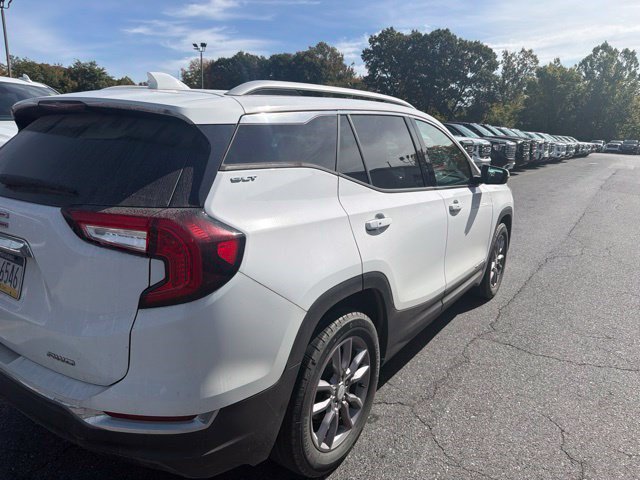 Used 2024 GMC Terrain SLT w/ LPO, Floor Liner Package AWD/4WD image 4