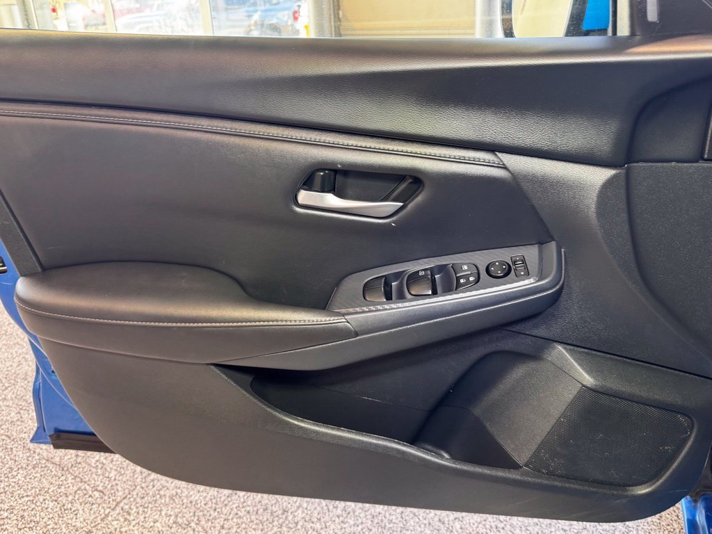 Used 2024 Nissan Sentra SV FWD image 20