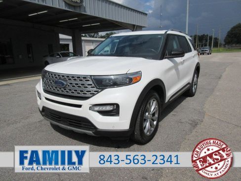 Used 2022 Ford Explorer Limited w/ Equipment Group 301A image 1