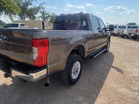 Used 2021 Ford F250 XL w/ STX Appearance Package image 7