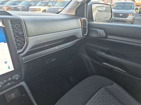 Used 2024 Ford Ranger XL image 19