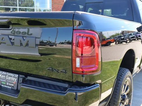 New 2026 RAM 2500 Big Horn AWD/4WD image 44