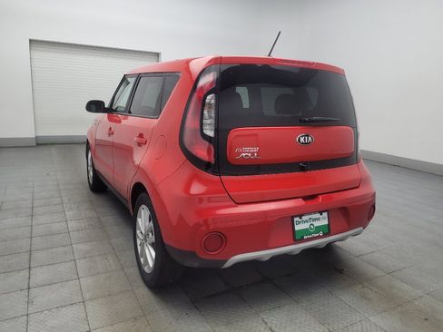 Used 2019 Kia Soul + FWD image 5