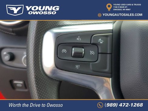 Used 2024 Chevrolet Blazer LT w/ Convenience Package FWD image 23