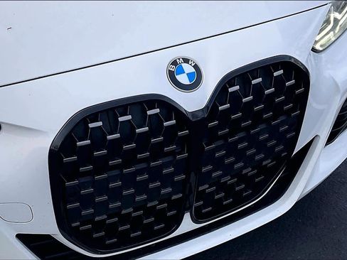 Used 2021 BMW 430i Coupe w/ M Sport Package image 32