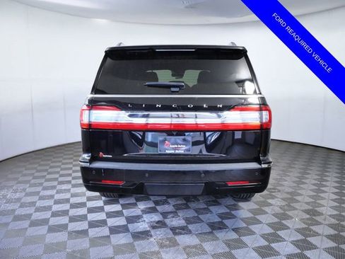 Used 2019 Lincoln Navigator L Reserve AWD/4WD image 7