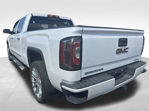 Used 2018 GMC Sierra 1500 Denali w/ Denali Ultimate Package AWD/4WD image 3