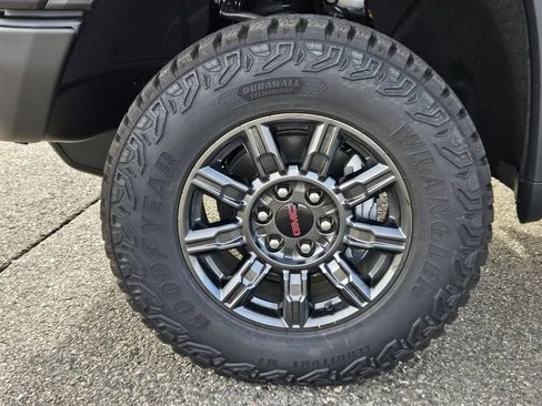 New 2026 GMC Sierra 1500 AT4X image 7