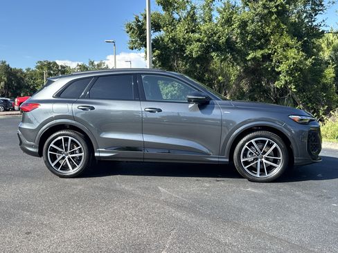 New 2026 Audi Q5 Prestige AWD/4WD image 3