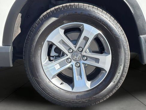 Used 2025 Honda Pilot EX-L image 11